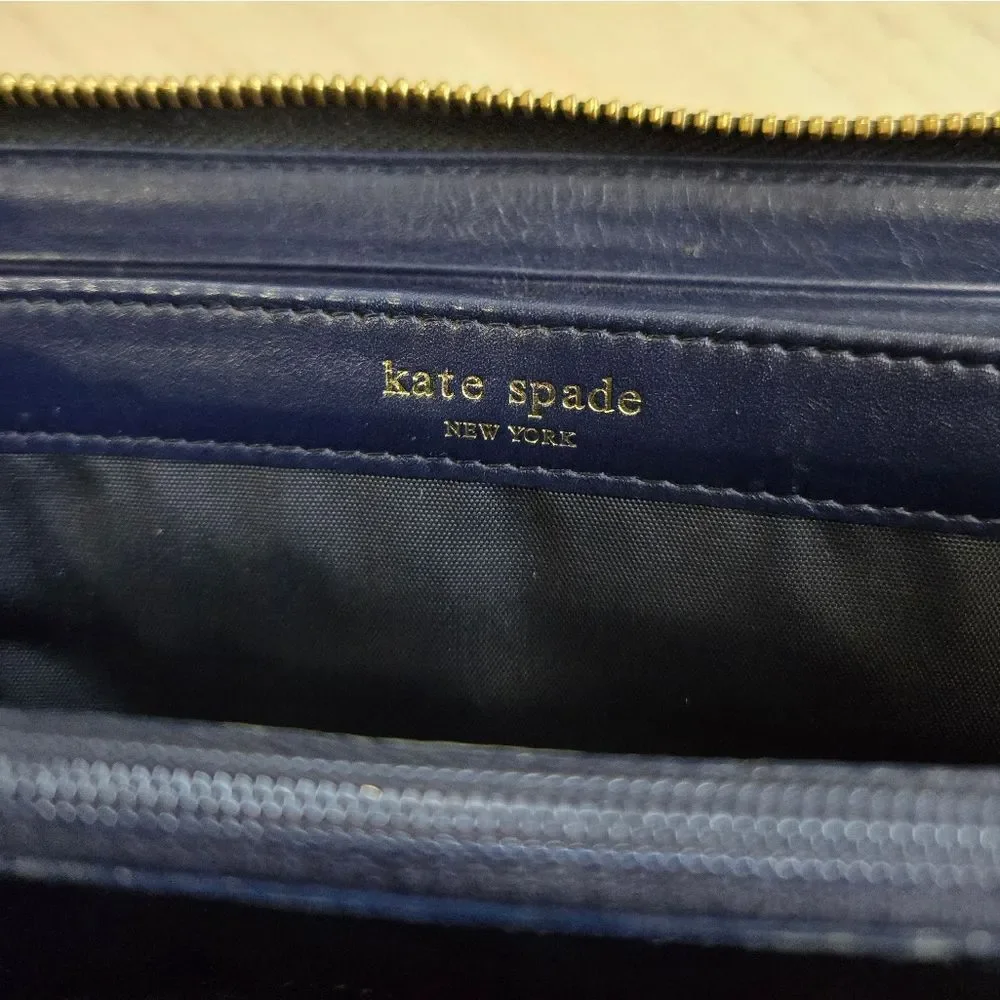 🐢 Kate Spade New York Zip Around Wallet Like New
